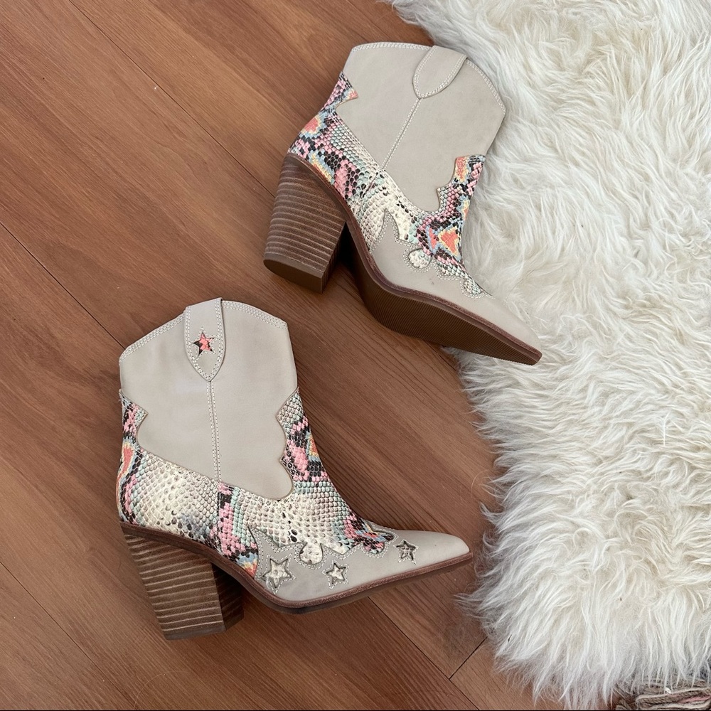 Aldo x Tezza Runway Boot - 7